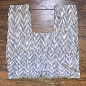 Lululemon Cropped Leggings Work Out Pants Gray Women’s Size 10